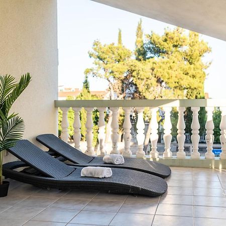 Magnolia Apartmani Vodice Eksteriør bilde