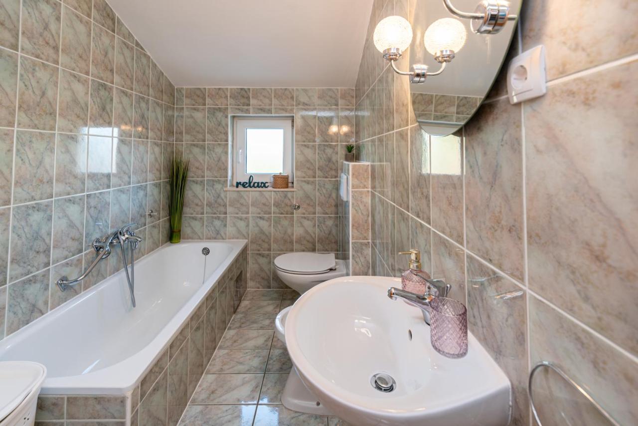 Magnolia Apartmani Vodice Eksteriør bilde