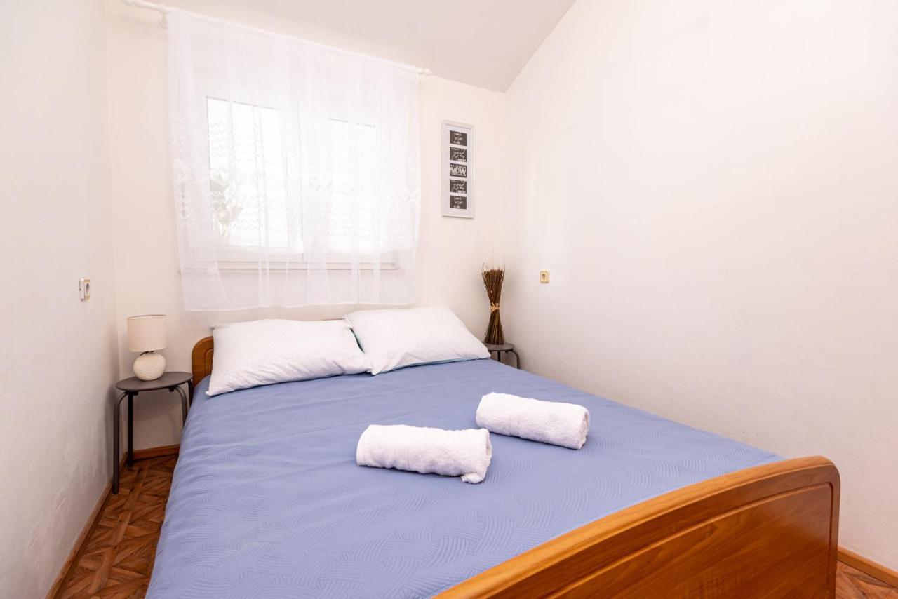 Magnolia Apartmani Vodice Eksteriør bilde