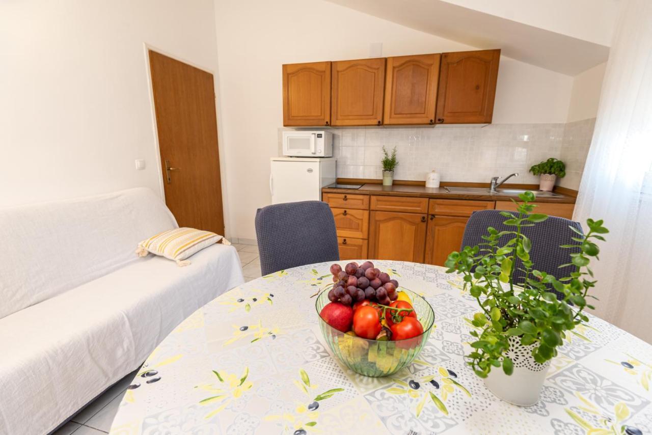 Magnolia Apartmani Vodice Eksteriør bilde