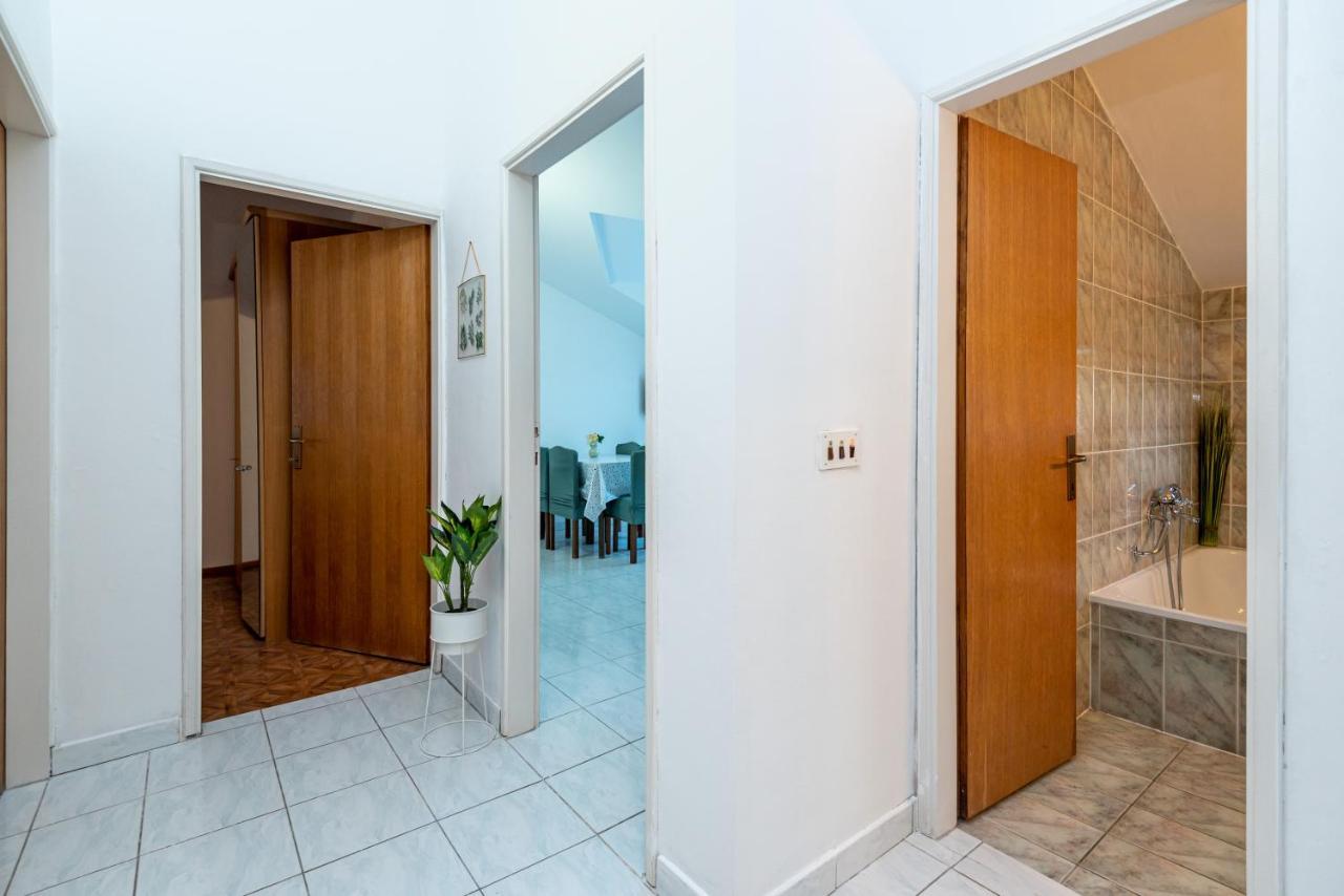 Magnolia Apartmani Vodice Eksteriør bilde